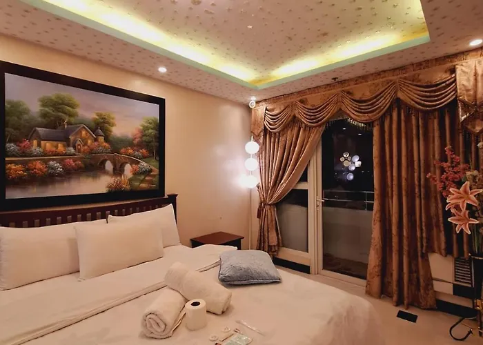 Two Bedrooms In Birch Tower With Pool Апартаменты Манила