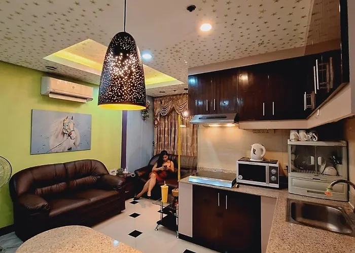 Two Bedrooms In Birch Tower With Pool Апартаменты *